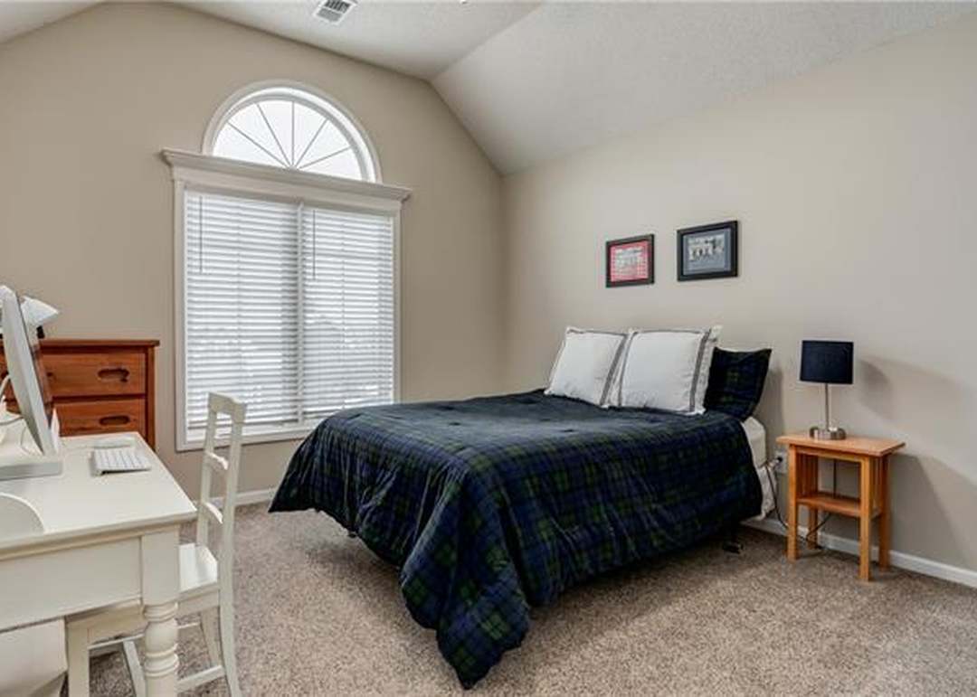14208 Bradshaw Street — photo 5