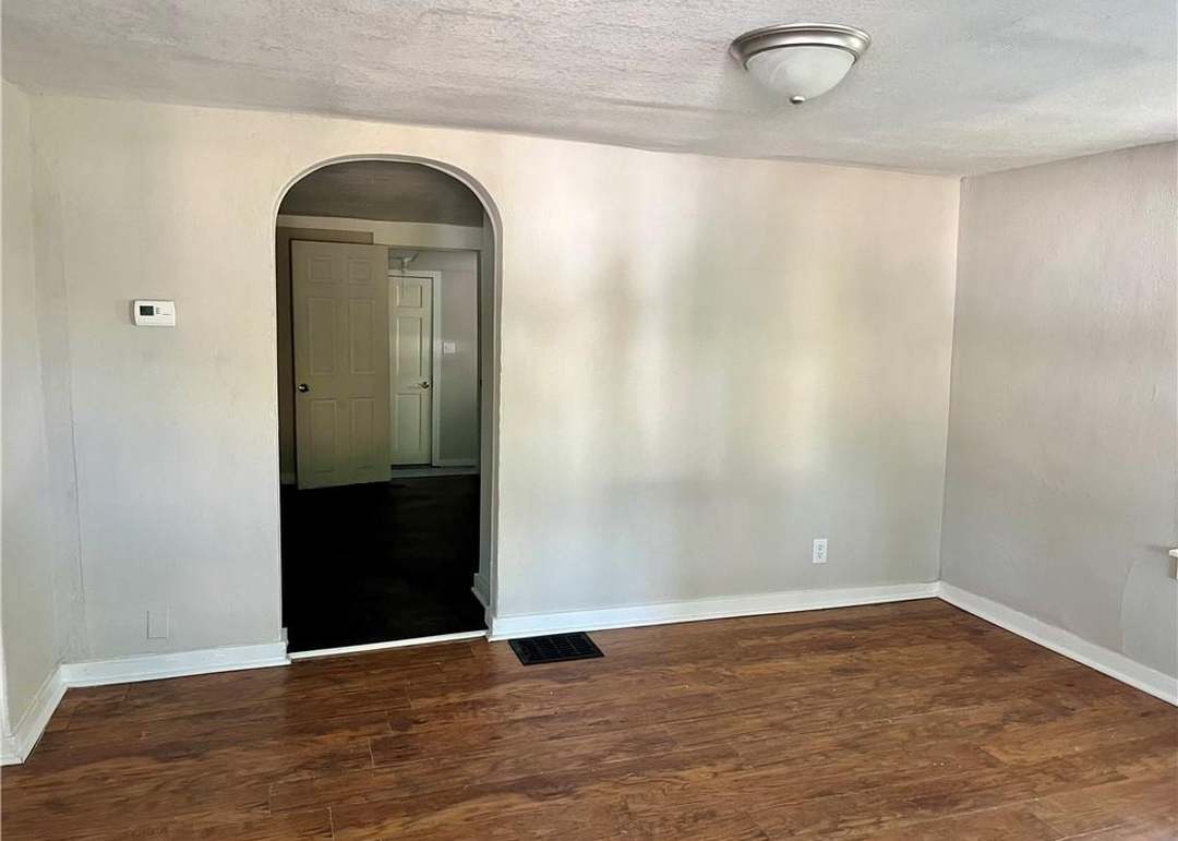 1422 S Appleton Avenue — photo 7