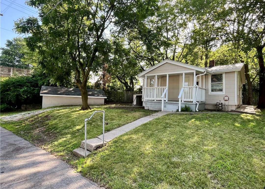 1422 S Appleton Avenue — photo 8