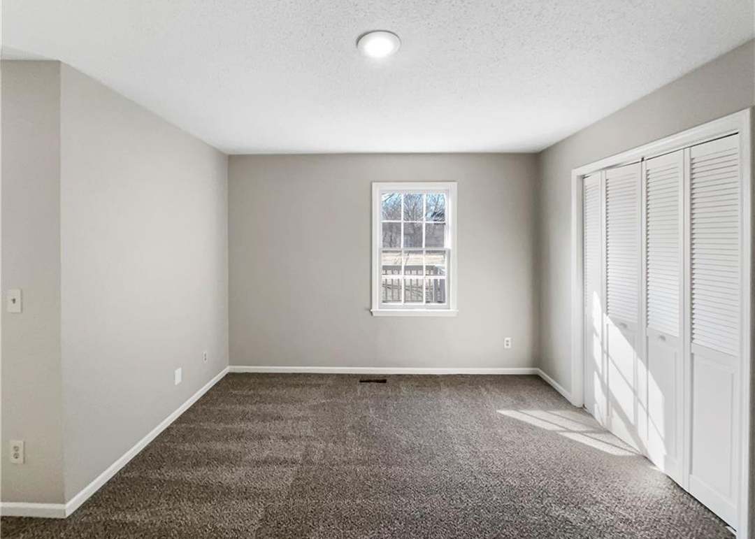 14400 Craig Avenue — photo 9