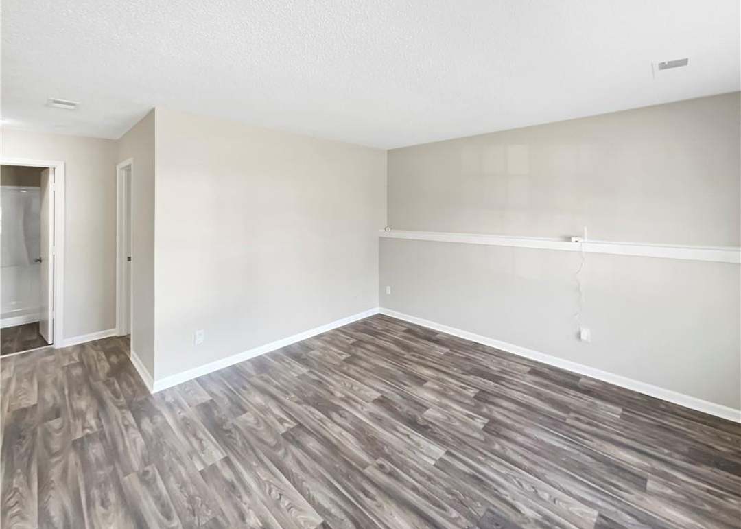 14400 Craig Avenue — photo 13