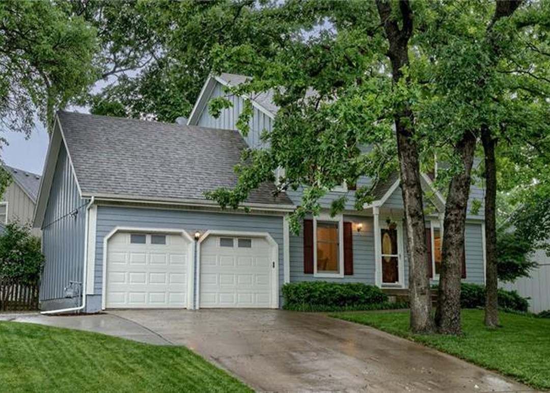 14516 W 69th Terrace — photo 9
