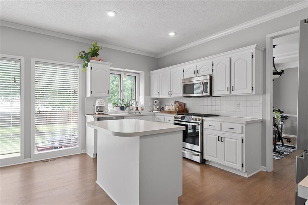 14534 S KAW Drive — photo 9