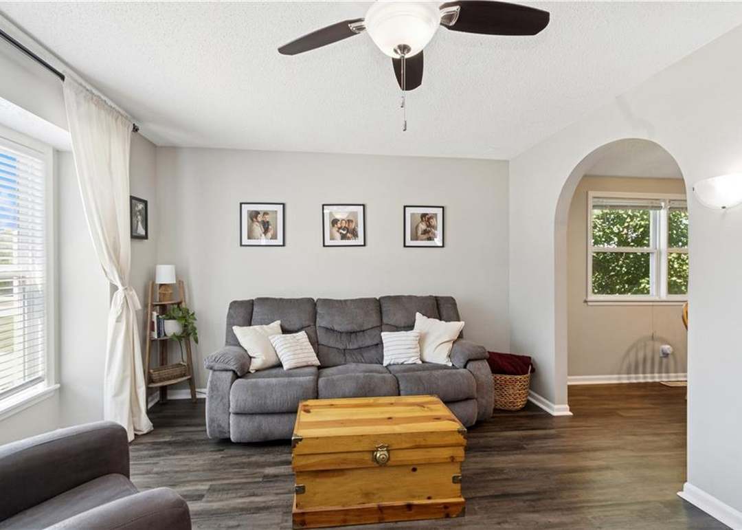14701 Pine View Drive — photo 8