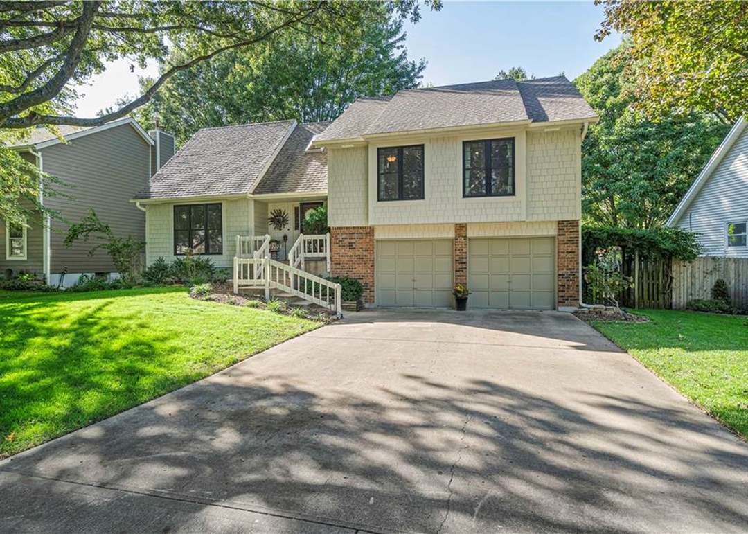 14702 S Navaho Drive — photo 9