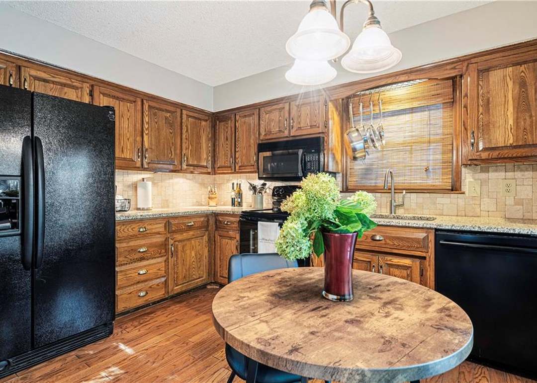 14702 S Navaho Drive — photo 20