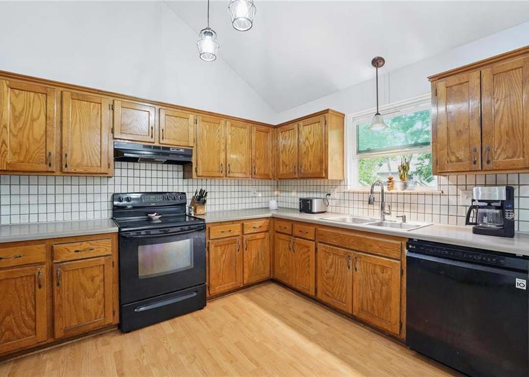 14713 W 149TH Court — photo 13