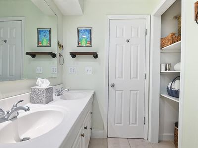 14744 Wyandotte Drive — photo 21
