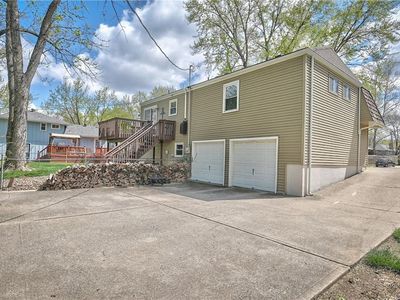 14744 Wyandotte Drive — photo 34