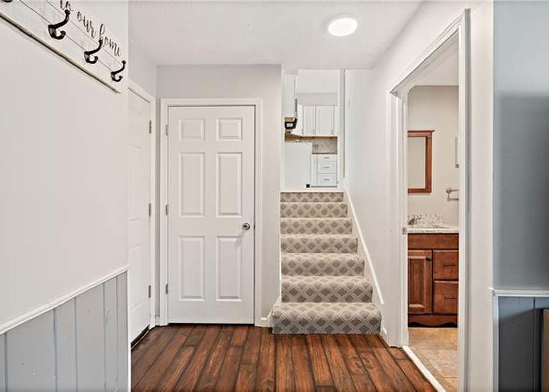 14802 W 93RD Terrace — photo 19