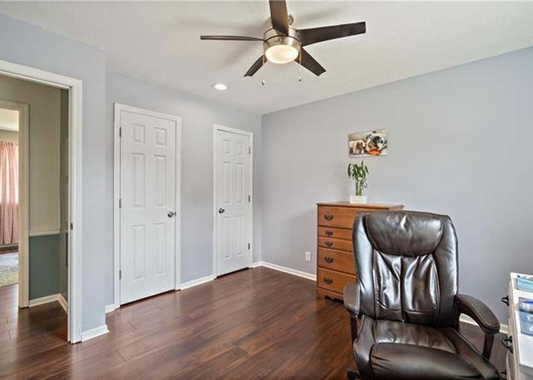 14802 W 93RD Terrace — photo 27