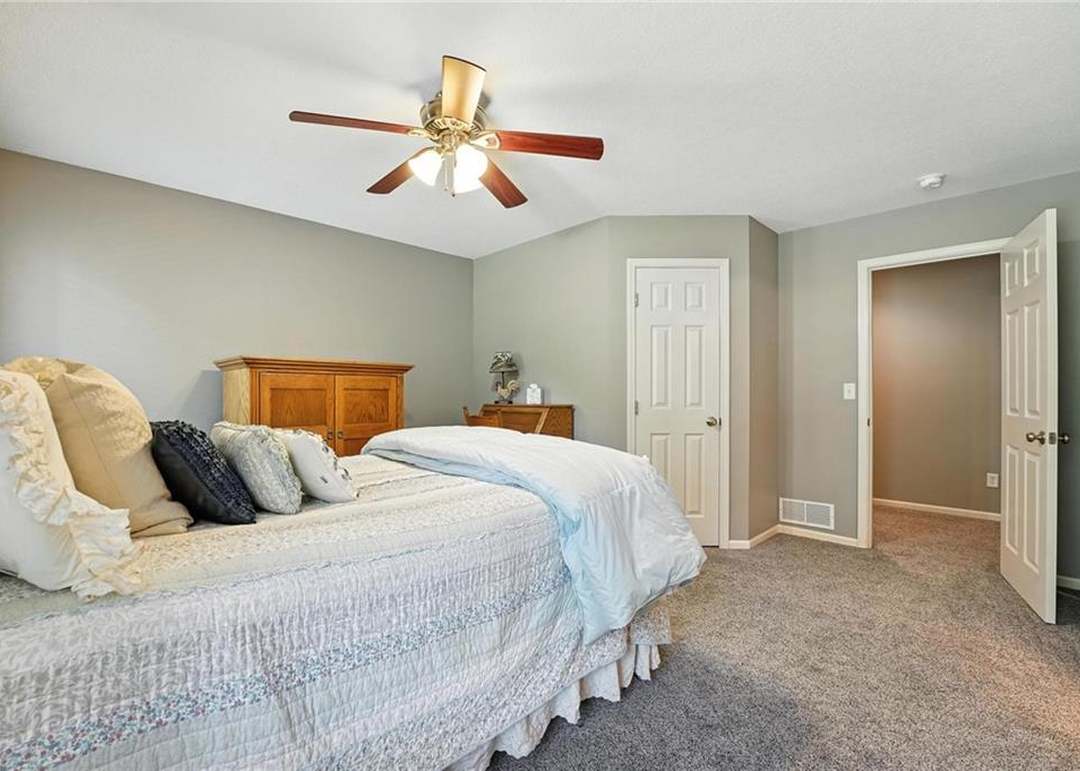 14821 W 74th Street — photo 36