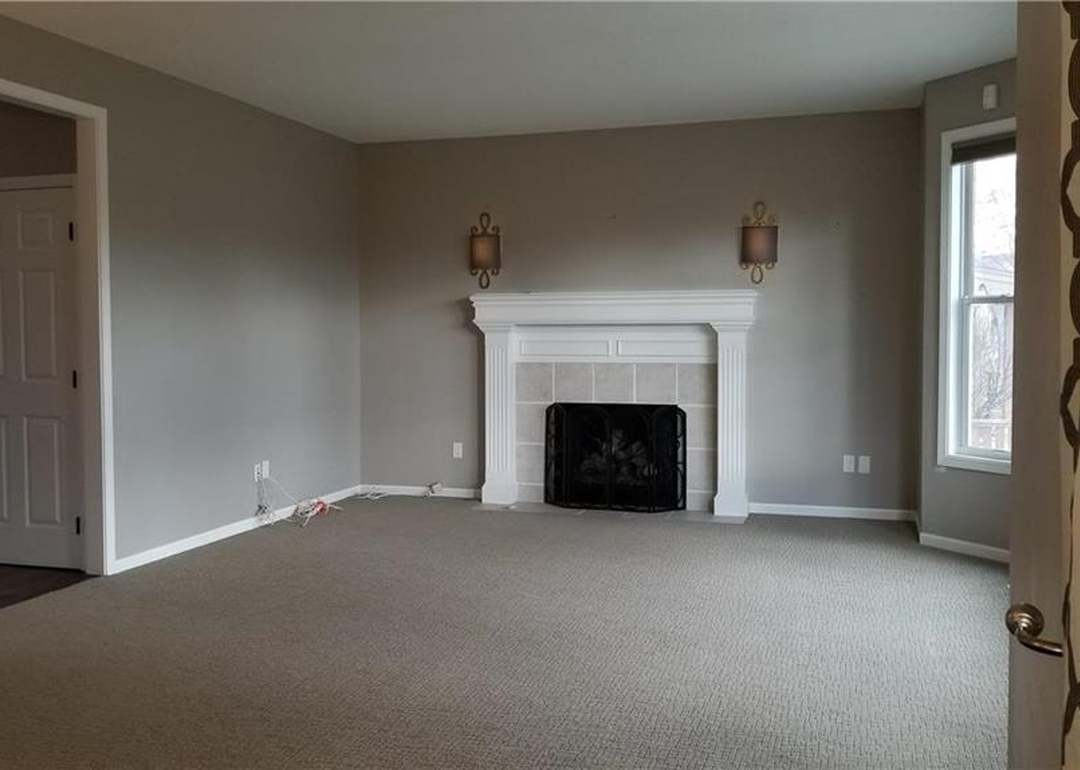 14953 W 140TH TERRACE — photo 16