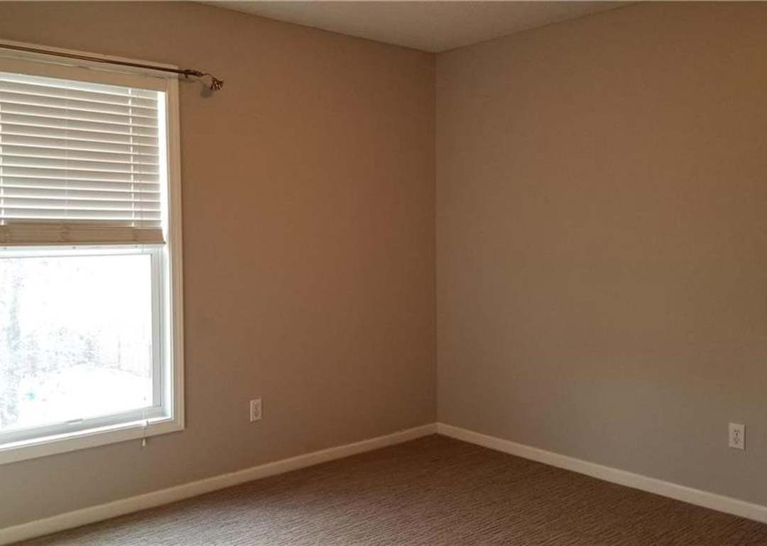 14953 W 140TH TERRACE — photo 23