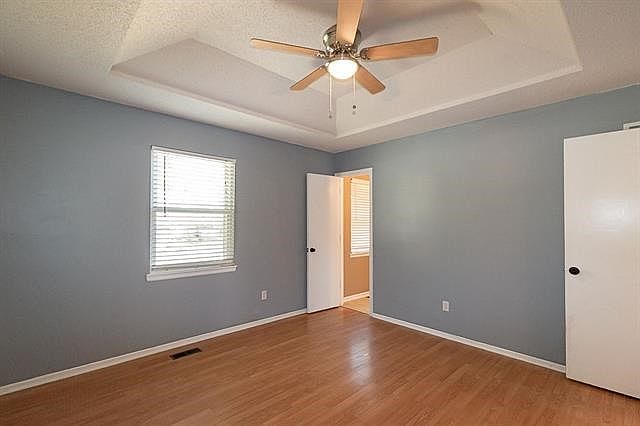 1505 W Poplar Street — photo 12