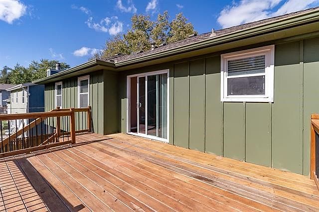 1505 W Poplar Street — photo 21