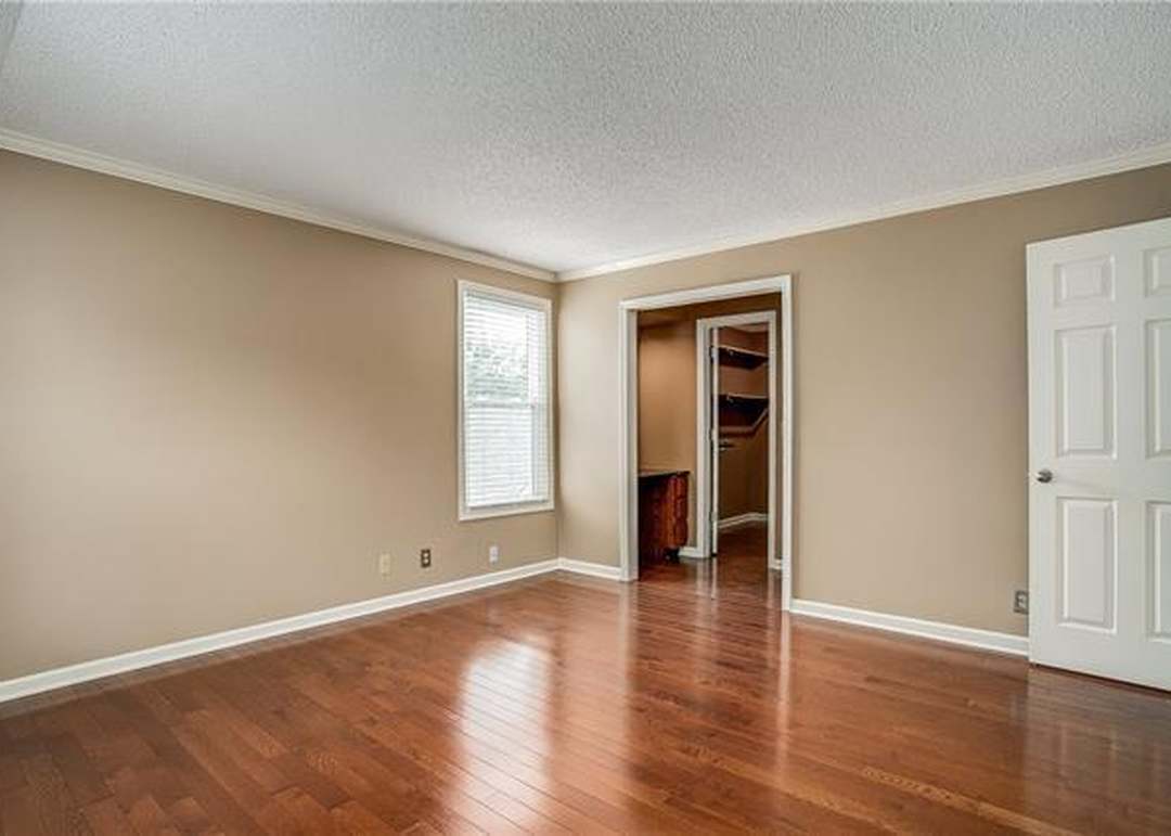 15120 Woodson Street — photo 16