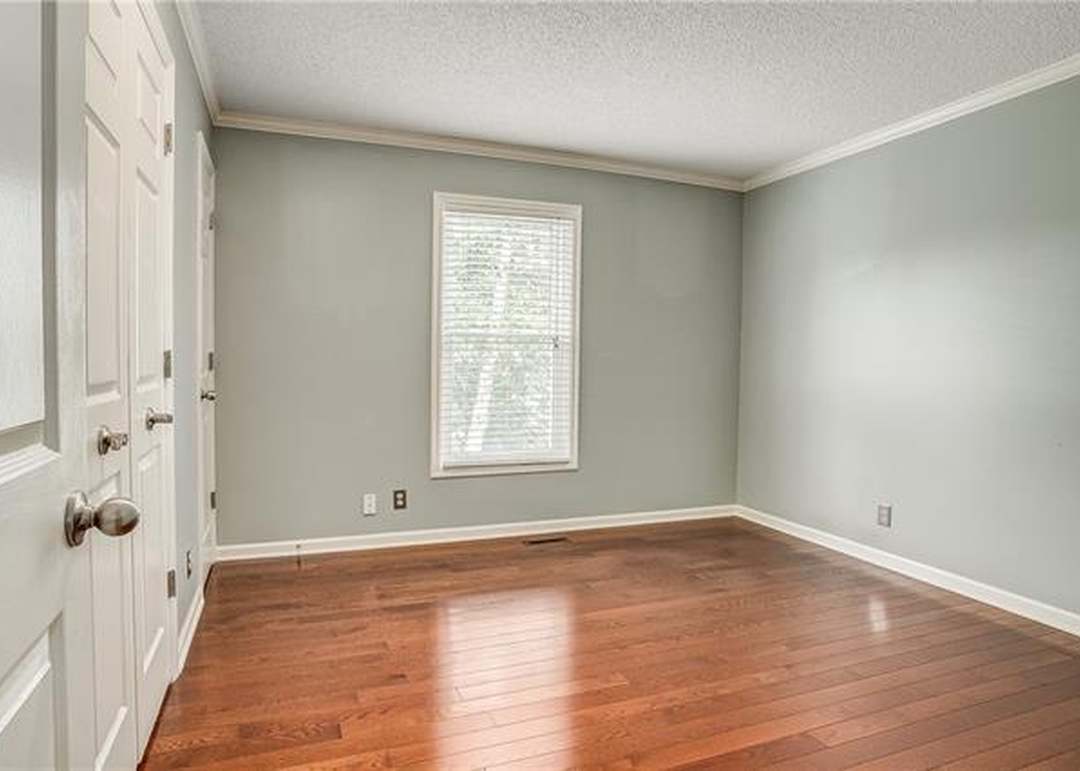 15120 Woodson Street — photo 20