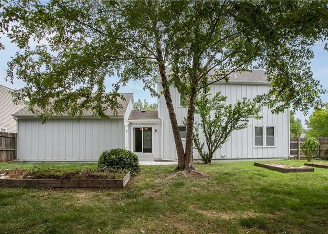 15120 Woodson Street — photo 24