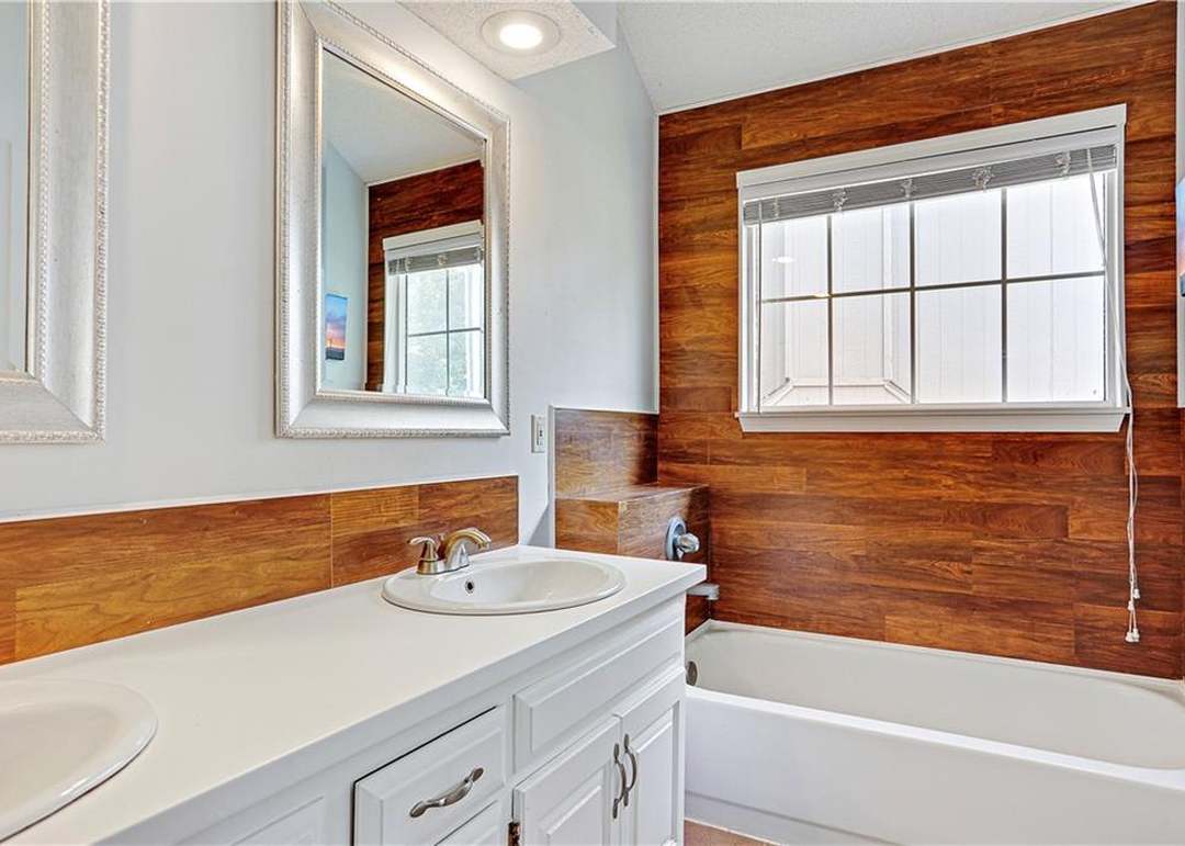 15151 W 132nd Street — photo 16