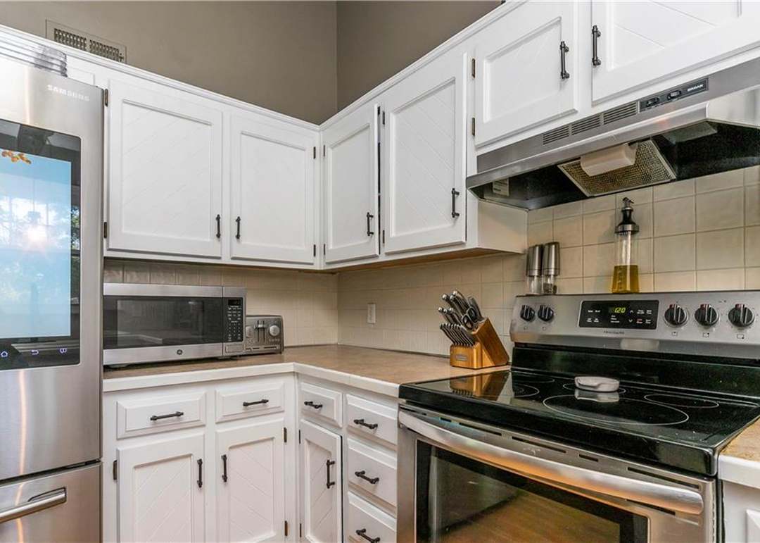 15209 S Seminole Drive — photo 15