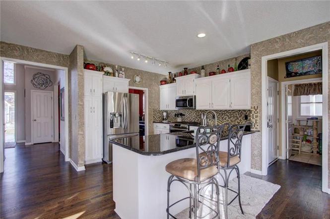 15219 S Blackfeather Drive — photo 3