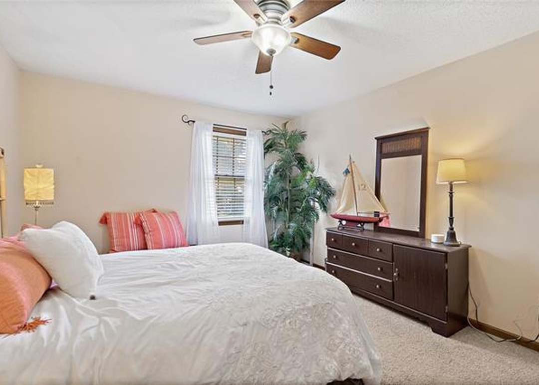 15234 W 88th Terrace — photo 33