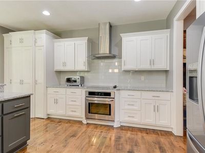 1525 SW Hedgewood Lane — photo 16