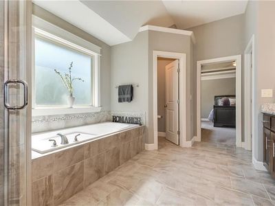1525 SW Hedgewood Lane — photo 23