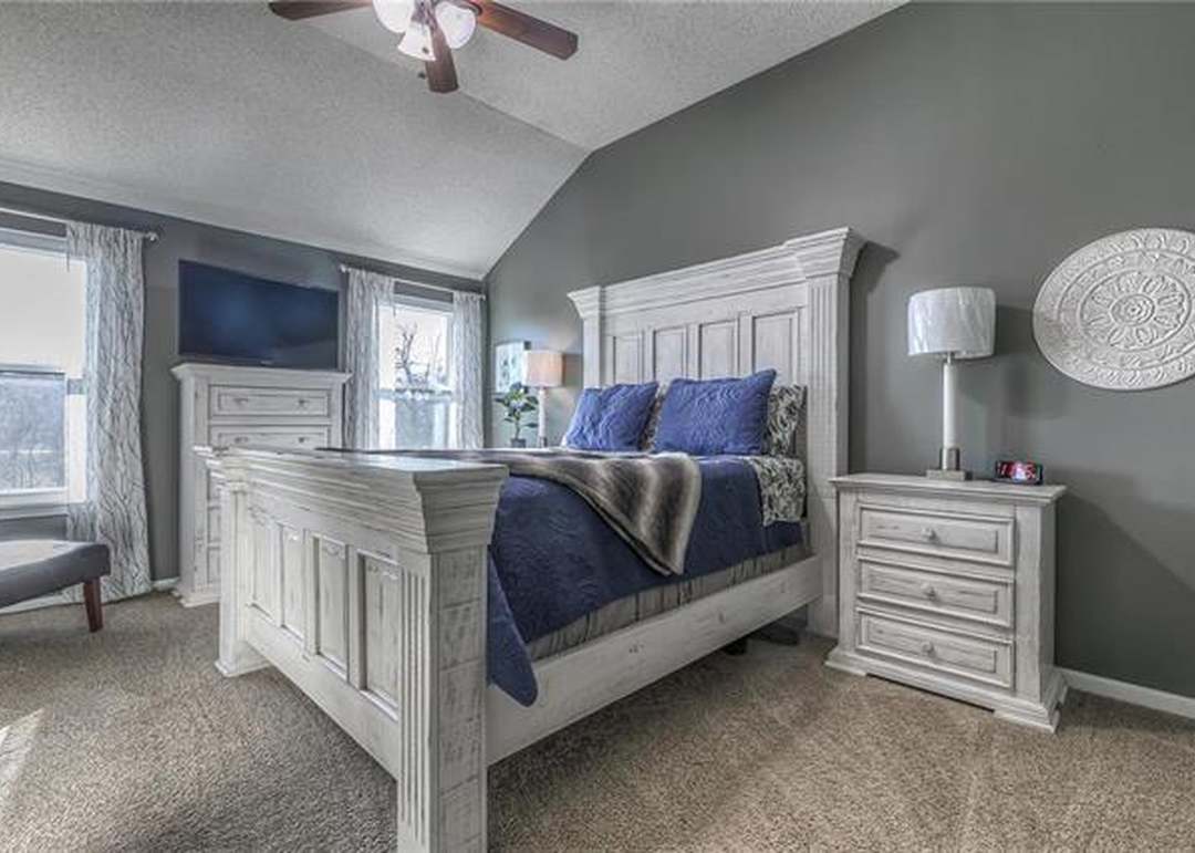 15338 Riley Street — photo 22
