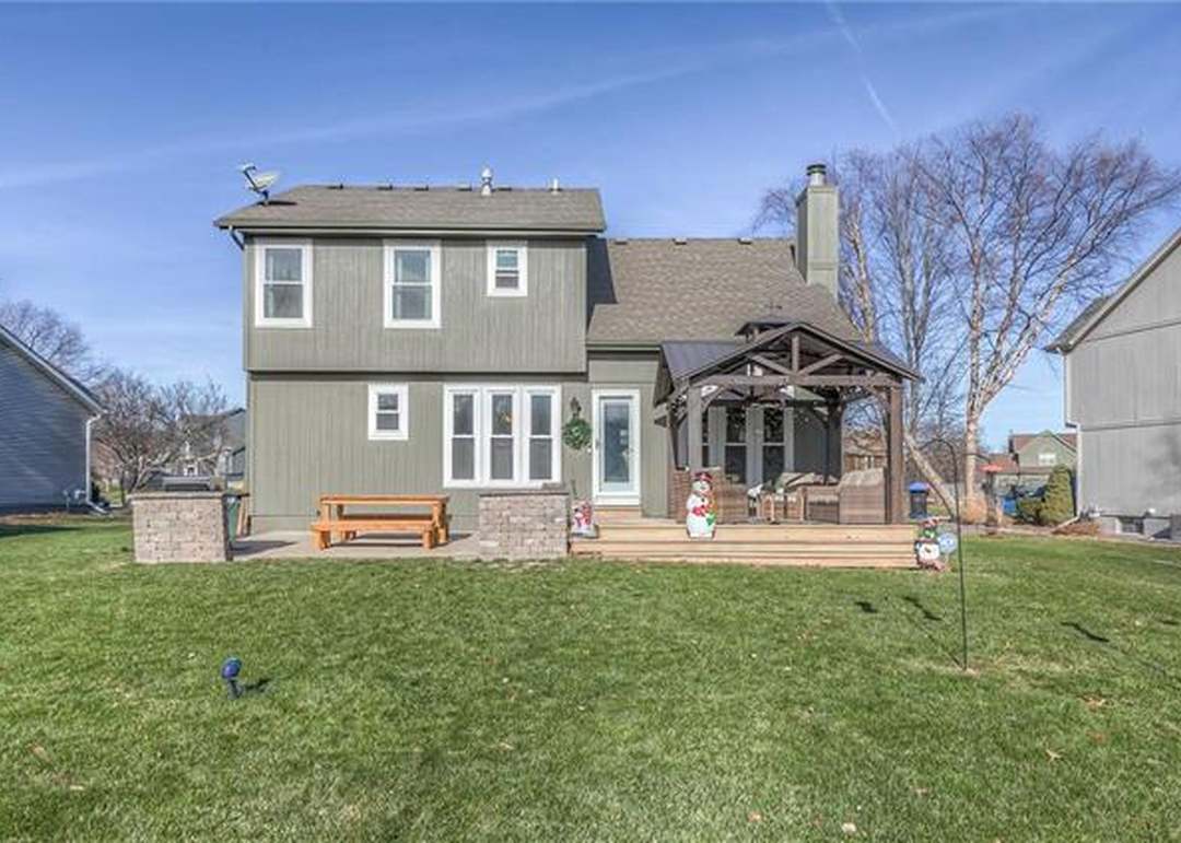 15338 Riley Street — photo 32