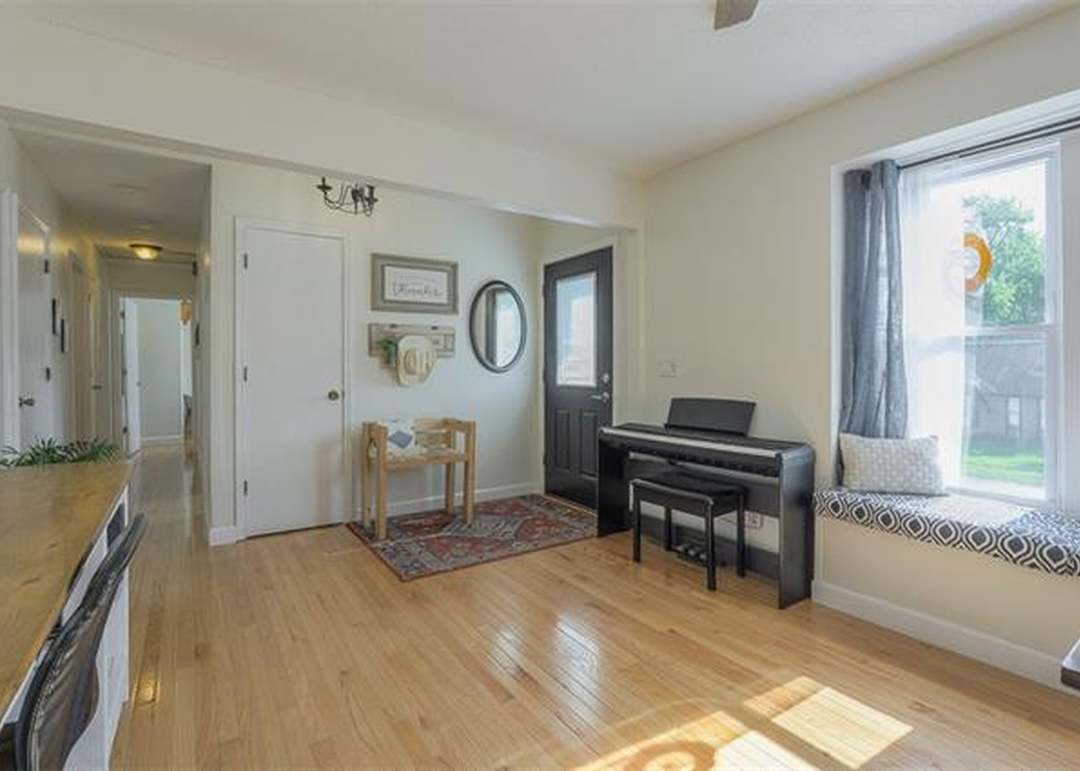 1536 W Cedar Street — photo 12