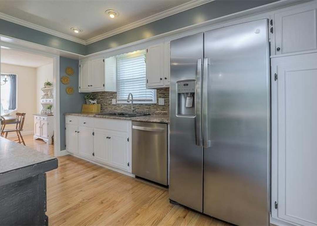 1536 W Cedar Street — photo 17