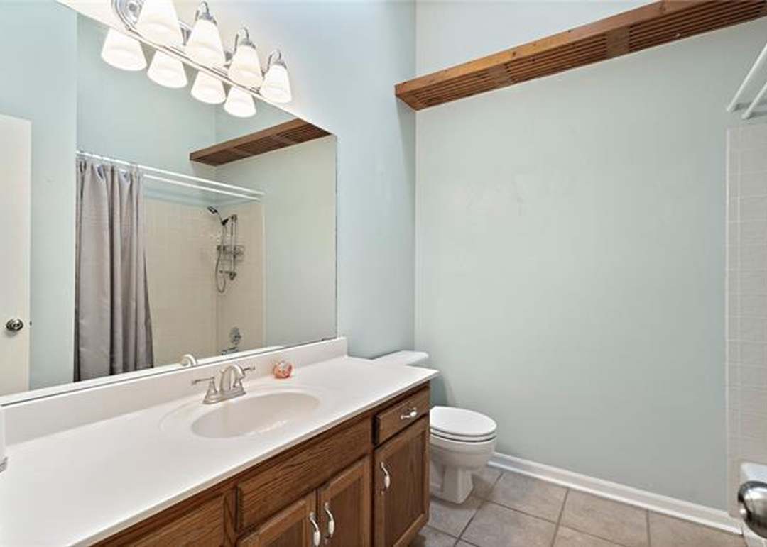 1537 NE Tawny Drive — photo 24