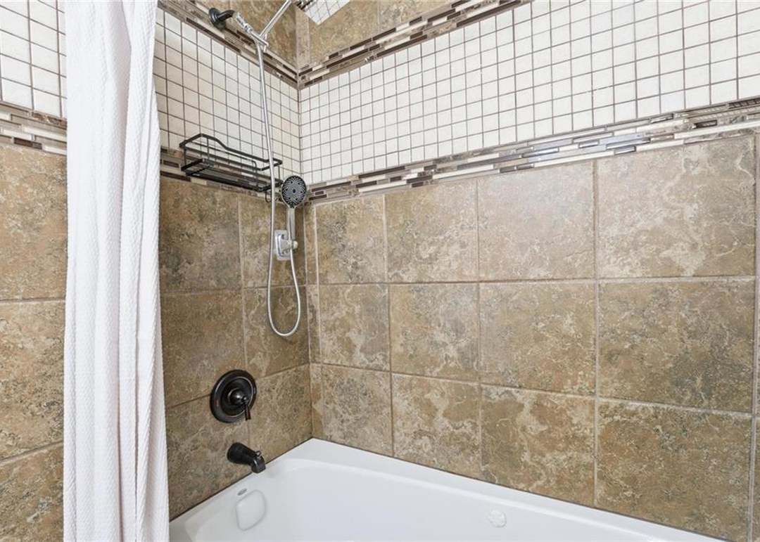 15410 NE 186th Street — photo 30