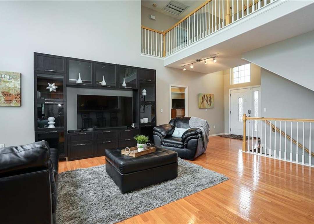 15427 S Greenwood Street — photo 10