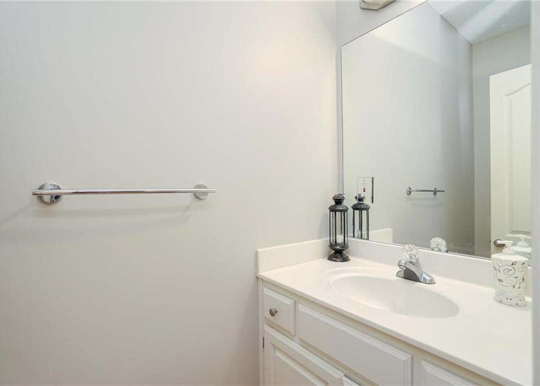 15427 S Greenwood Street — photo 17