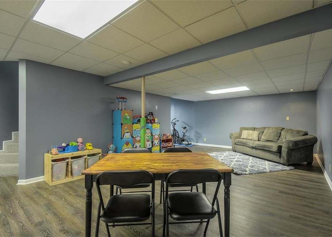 15435 W 144th Terrace — photo 3