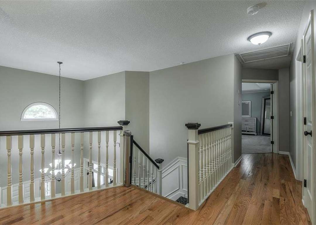 15435 W 144th Terrace — photo 7