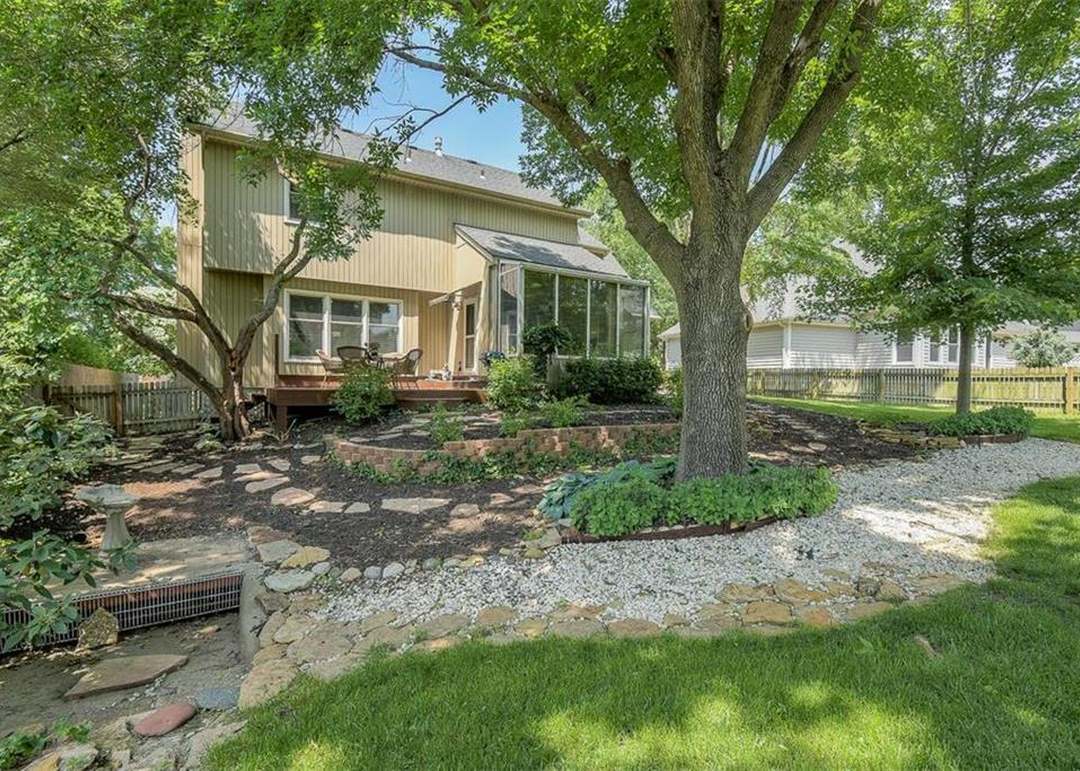 15435 W 144th Terrace — photo 36