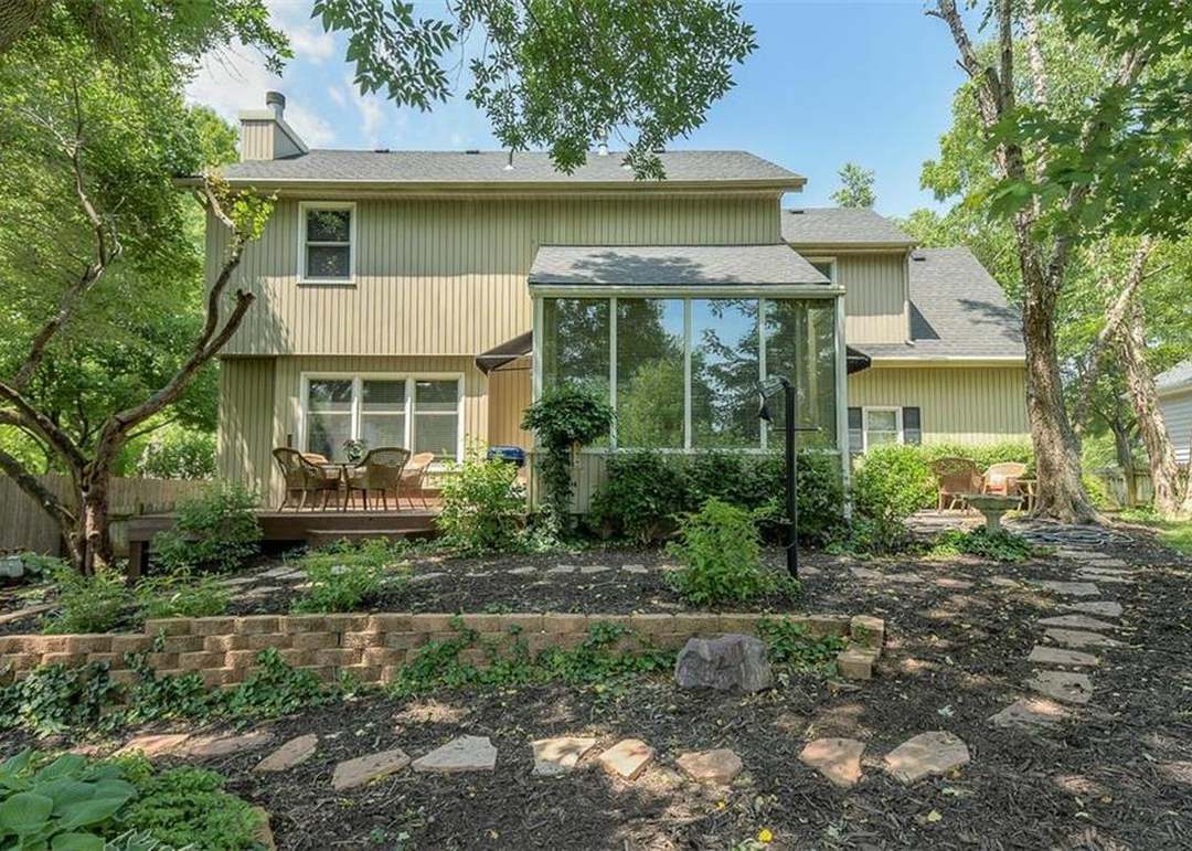 15435 W 144th Terrace — photo 39