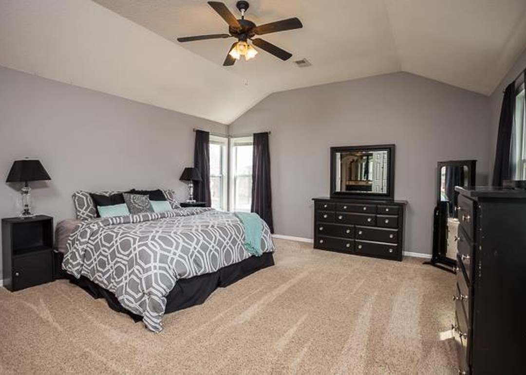15457 S WYANDOTTE Drive — photo 6