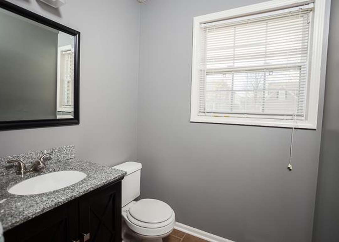 15457 S WYANDOTTE Drive — photo 7