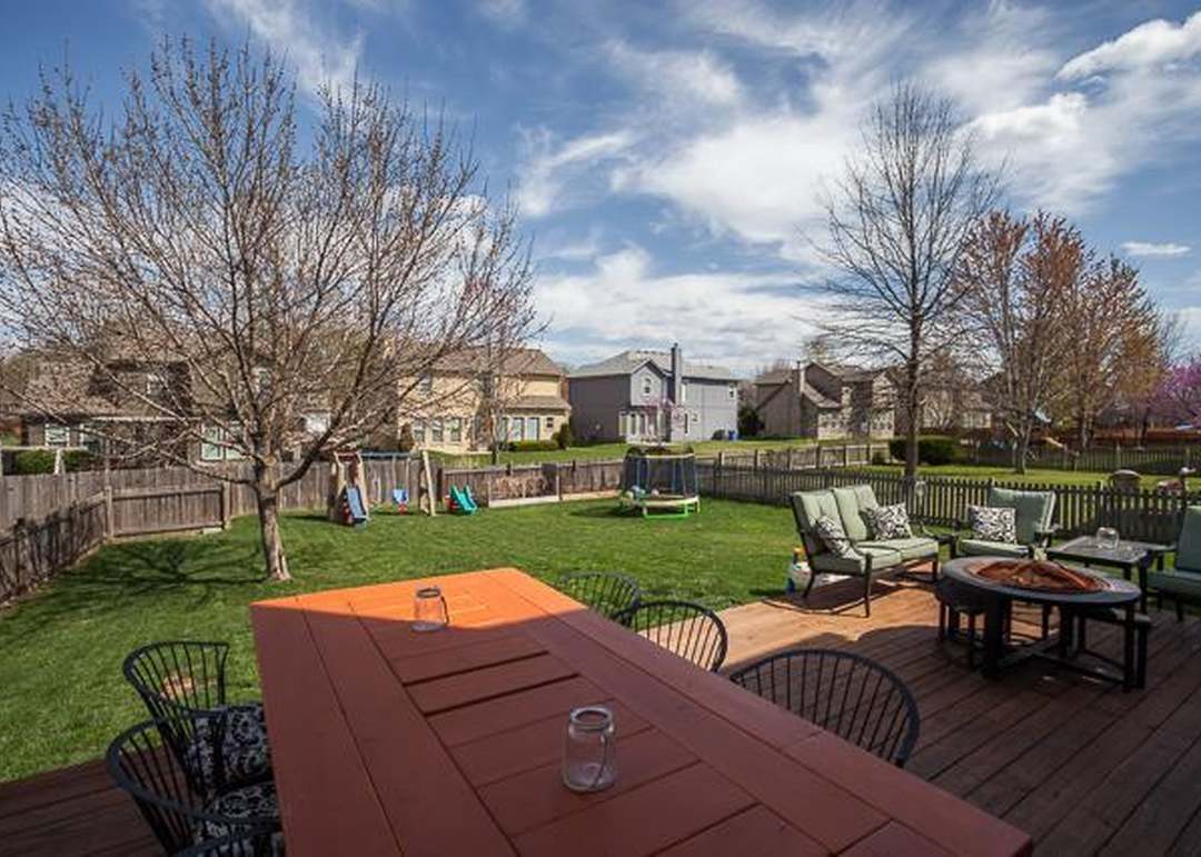 15457 S WYANDOTTE Drive — photo 9