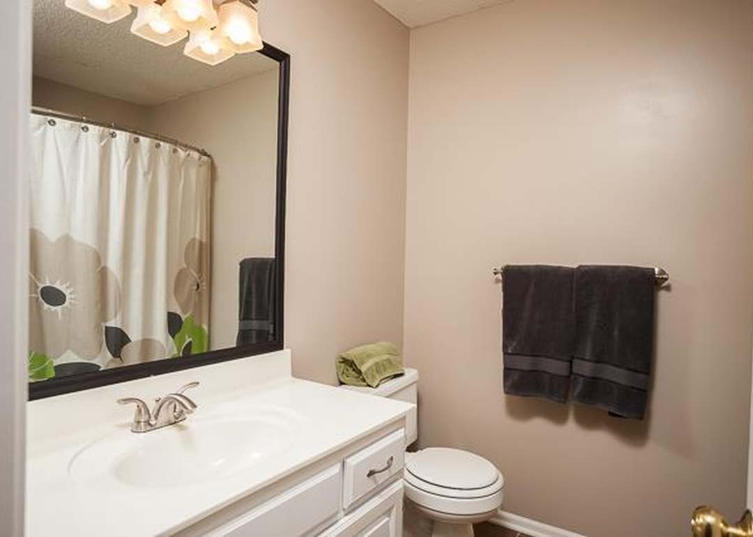 15457 S WYANDOTTE Drive — photo 17