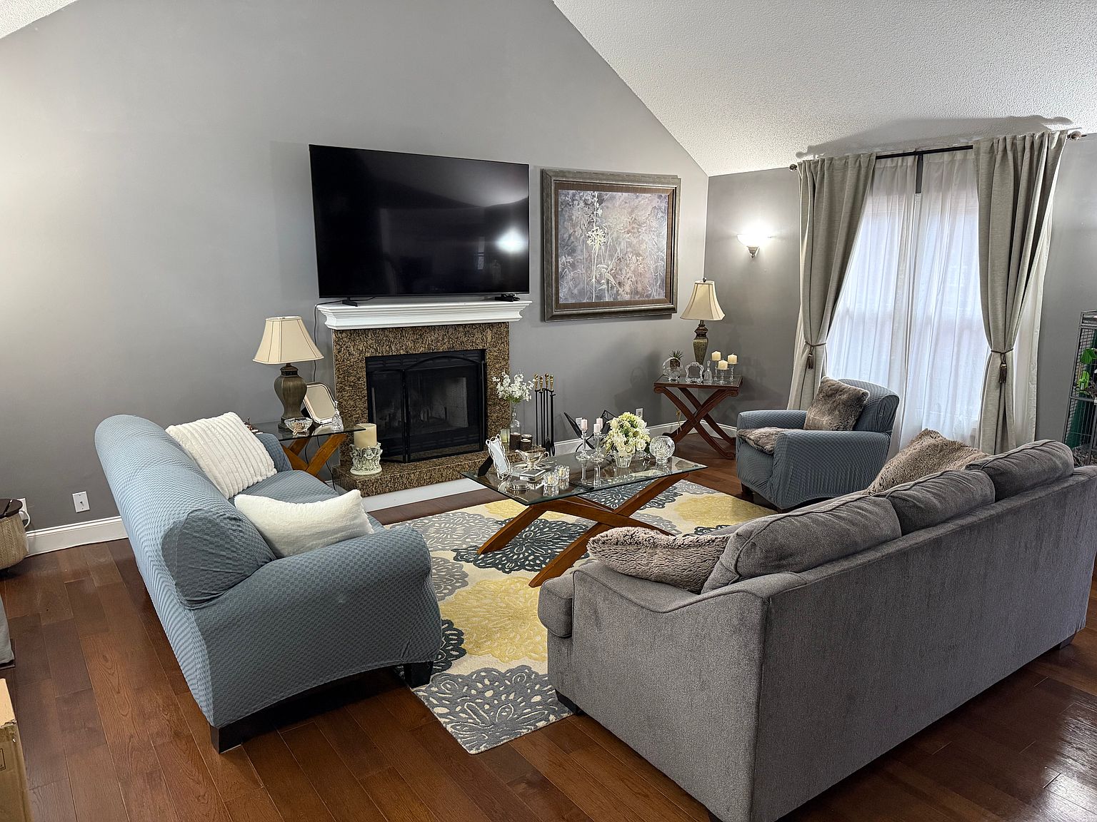 1549 W Dartmouth Street — photo 30