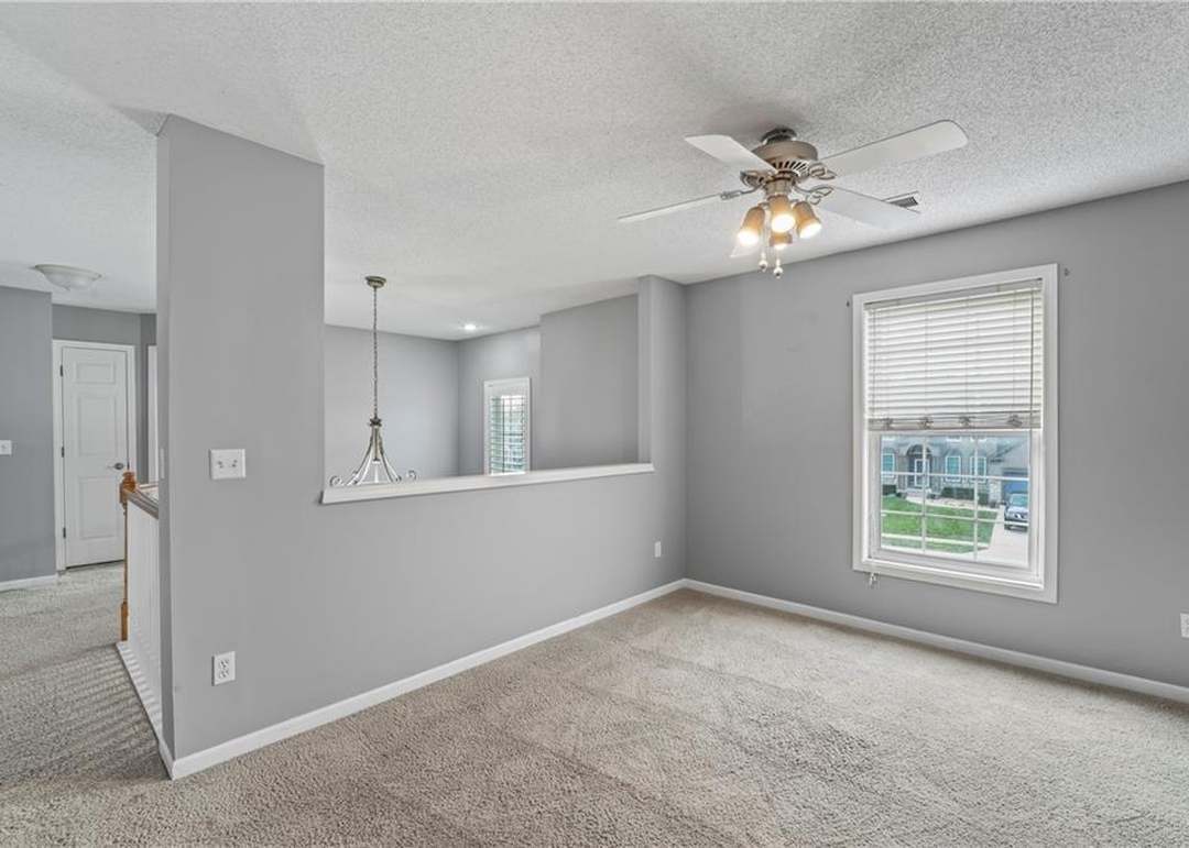 15549 S Blackfeather Street — photo 7