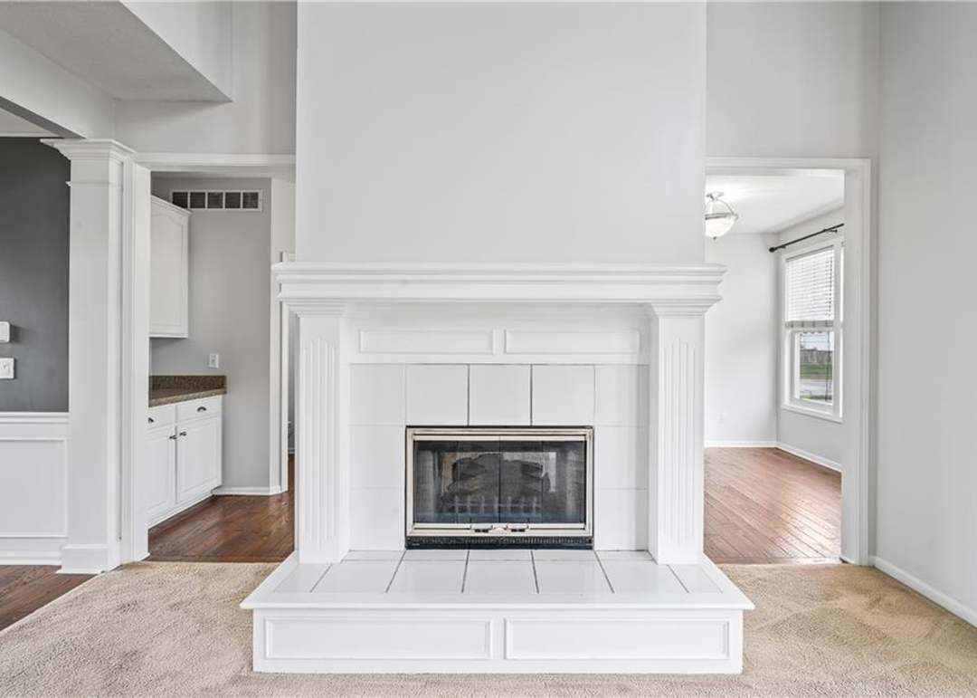 15549 S Blackfeather Street — photo 13