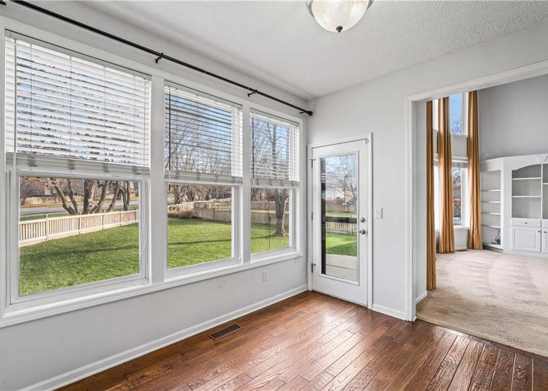 15549 S Blackfeather Street — photo 20