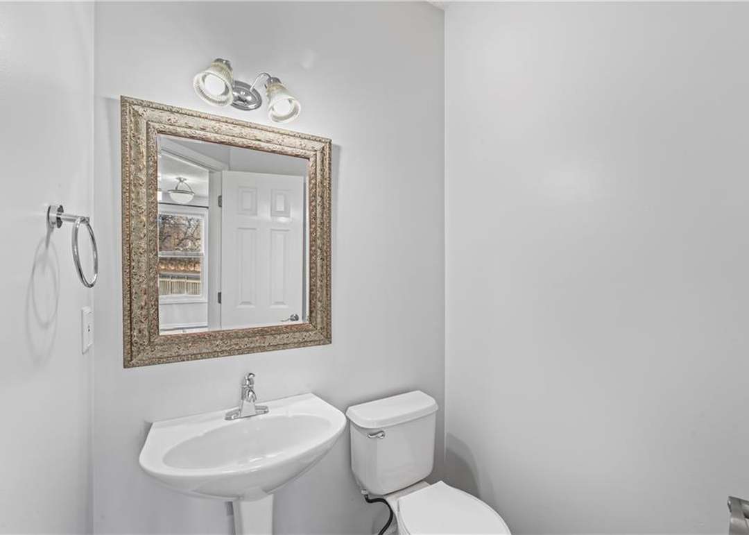 15549 S Blackfeather Street — photo 30